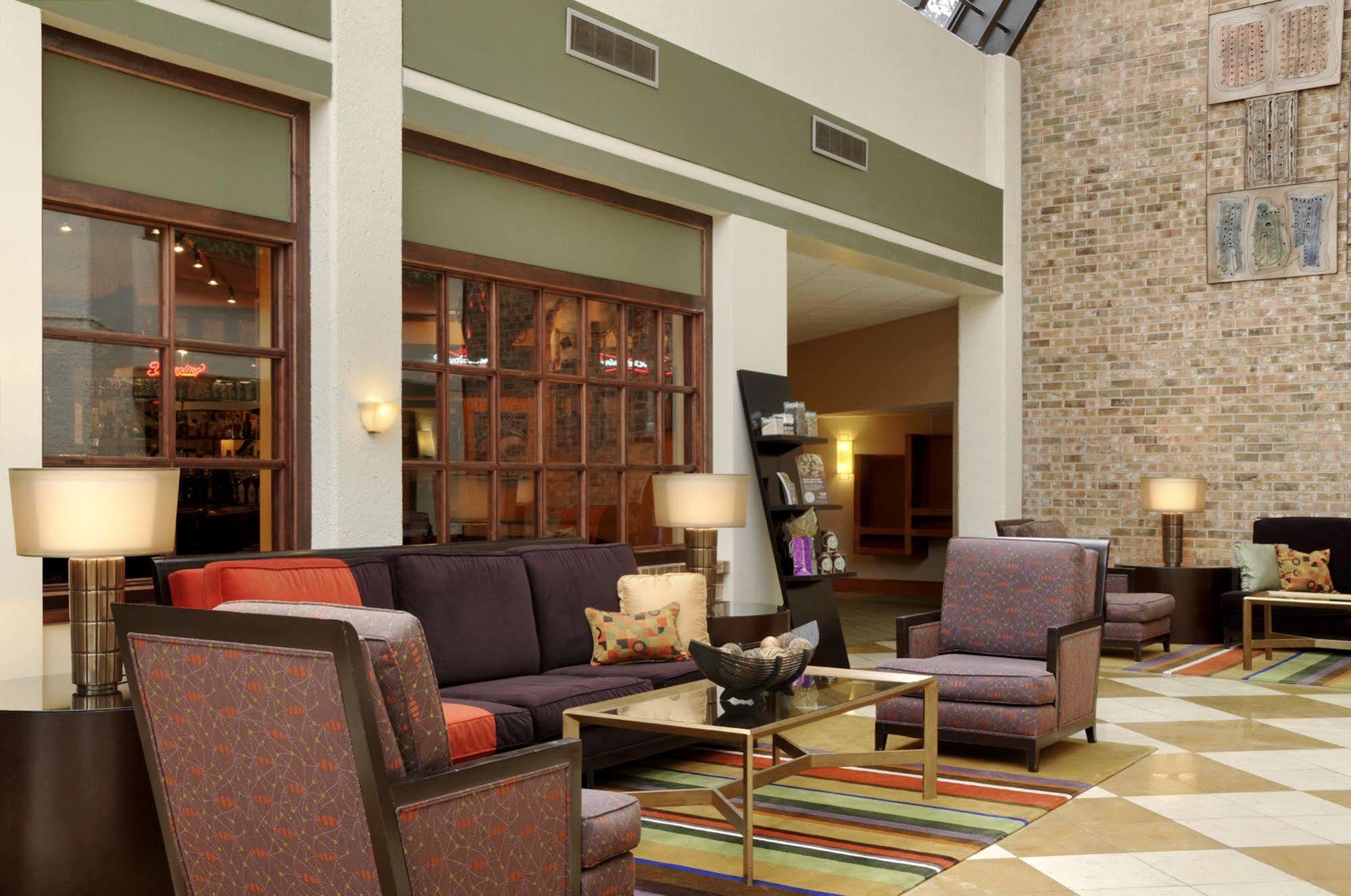 Doubletree By Hilton Johnson City Ngoại thất bức ảnh