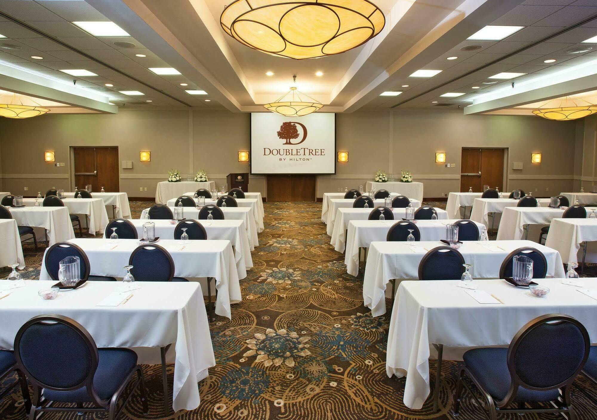 Doubletree By Hilton Johnson City Ngoại thất bức ảnh